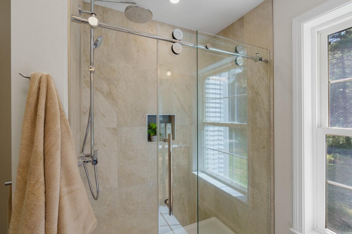 35 Rice Road Boothbay ME 04544