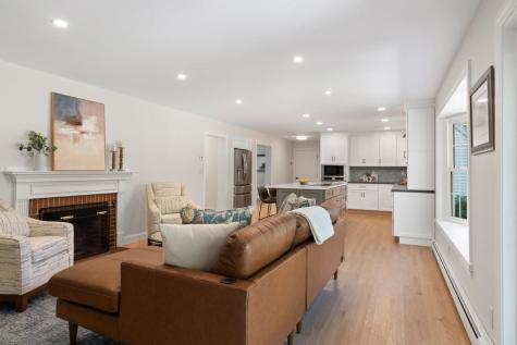 35 Rice Road Boothbay ME 04544