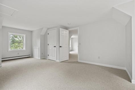 35 Rice Road Boothbay ME 04544