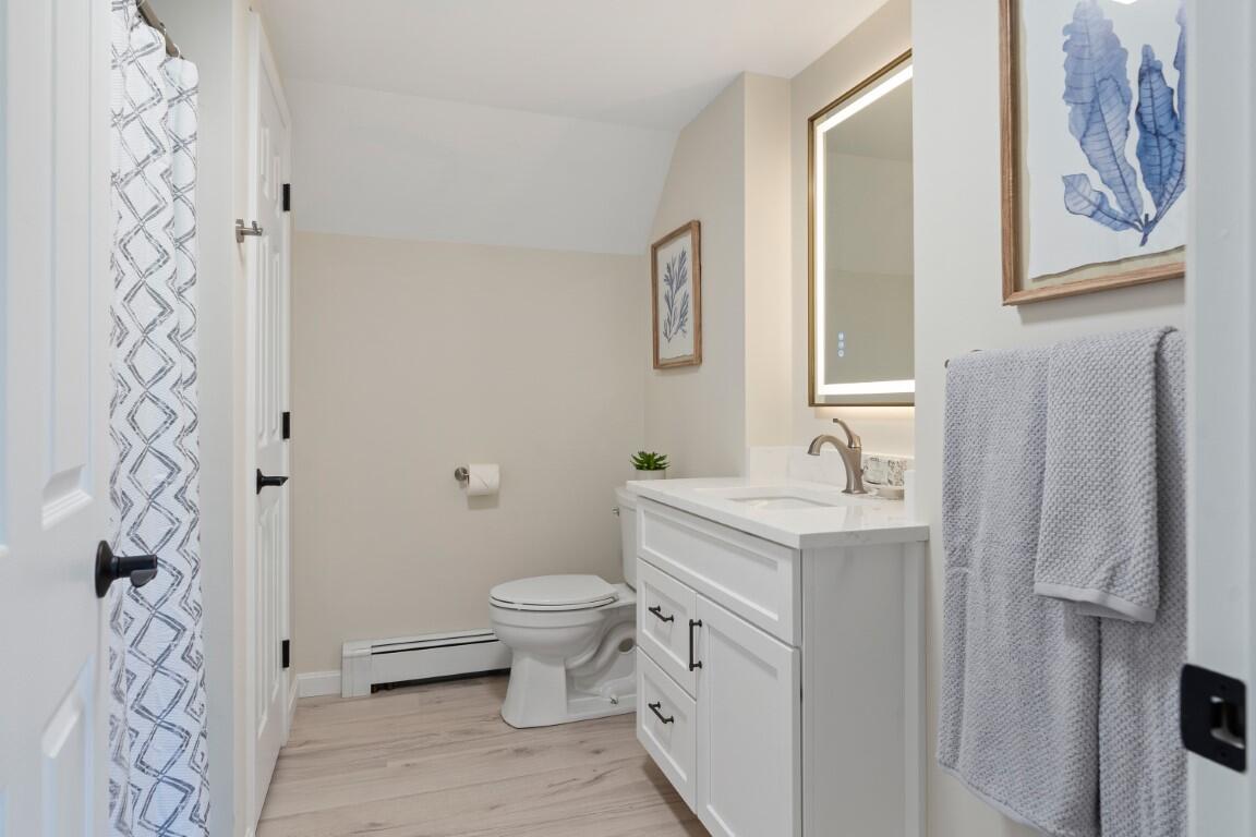 35 Rice Road Boothbay ME 04544