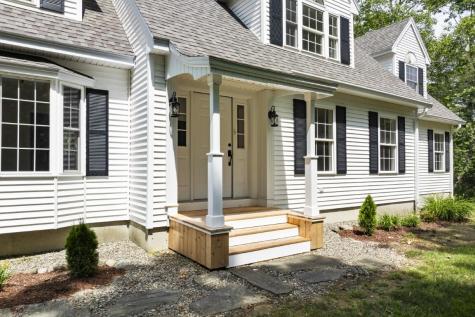 35 Rice Road Boothbay ME 04544