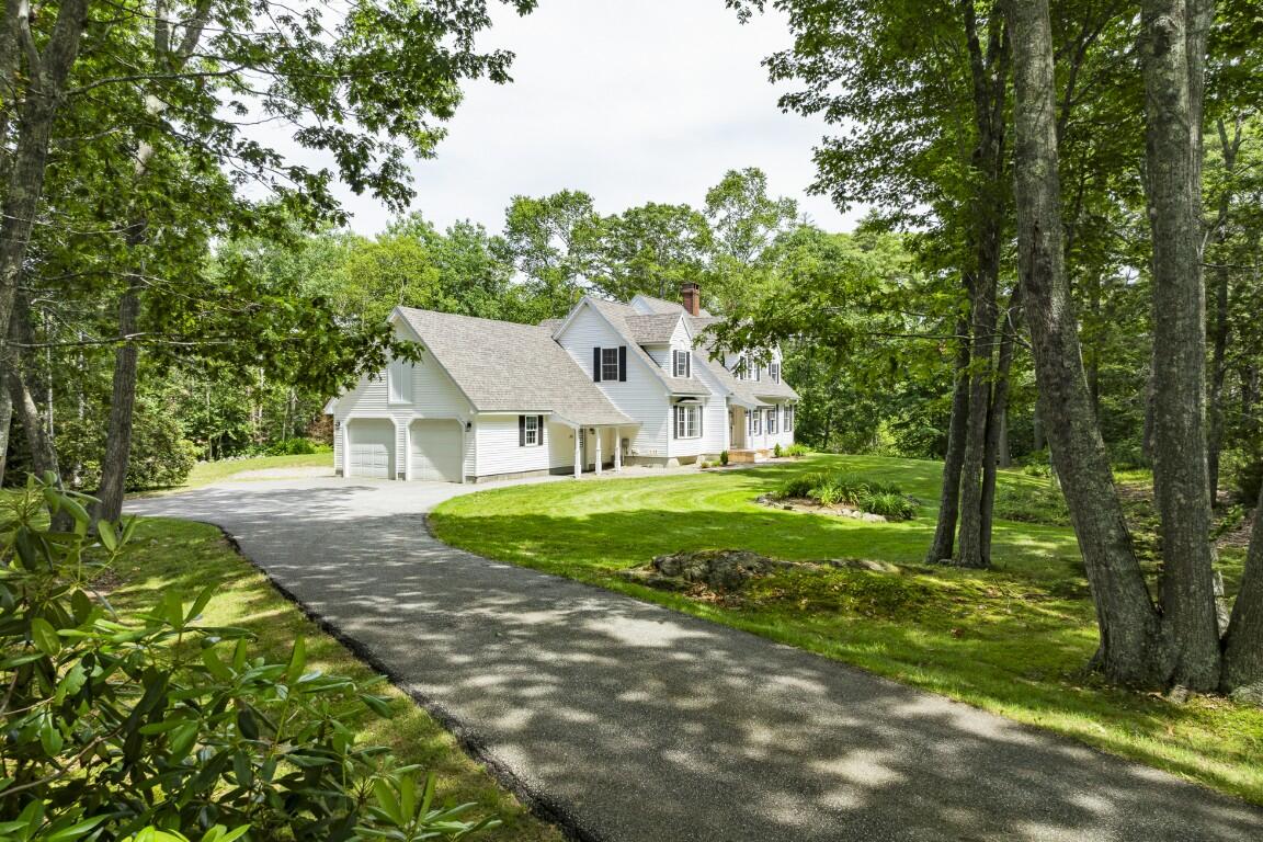 35 Rice Road Boothbay ME 04544