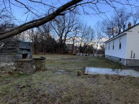 307 Brunswick Avenue Gardiner ME 04345