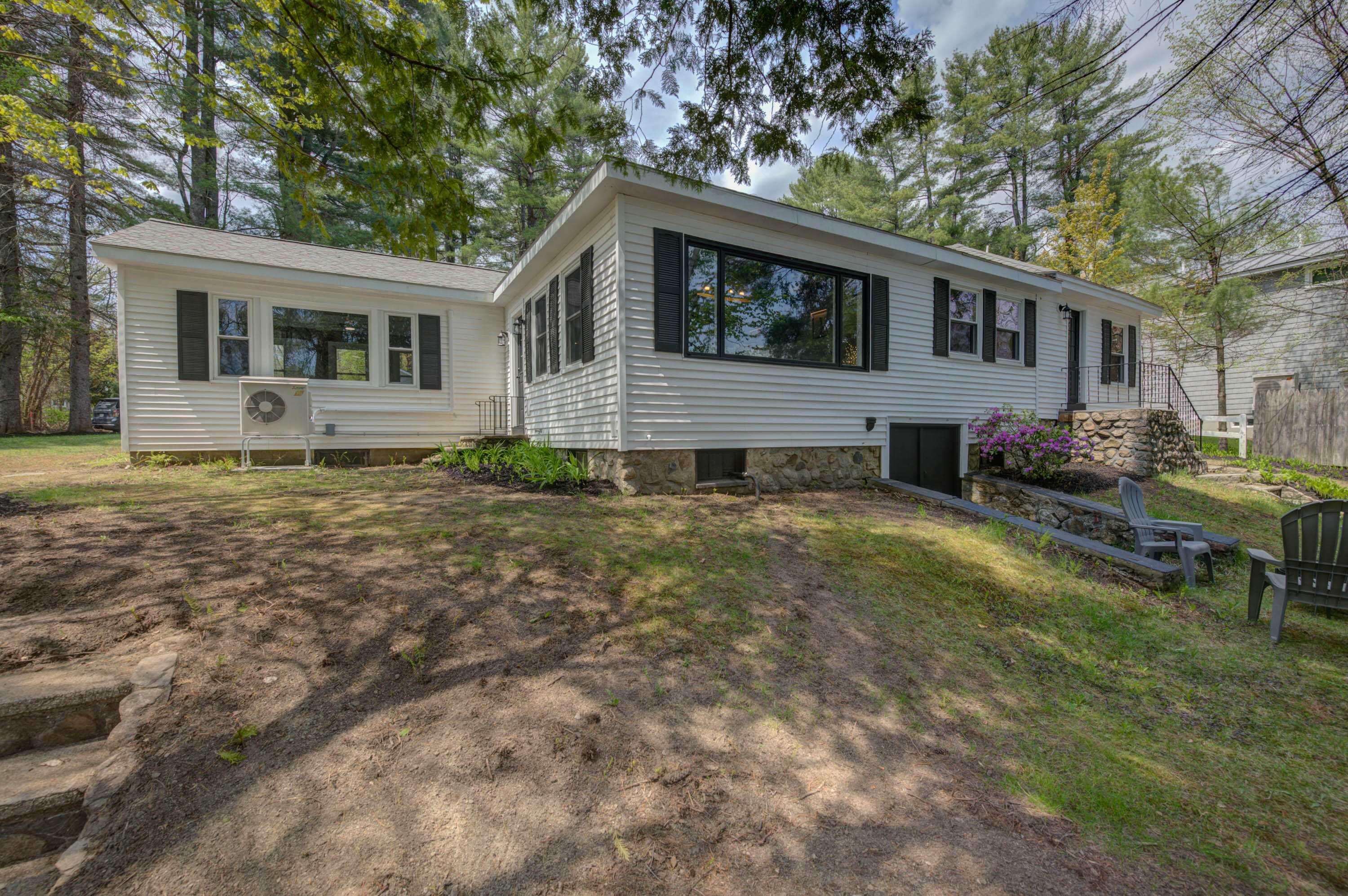 32 Boulder Road Raymond ME 04071