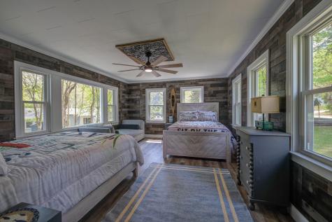 32 Boulder Road Raymond ME 04071