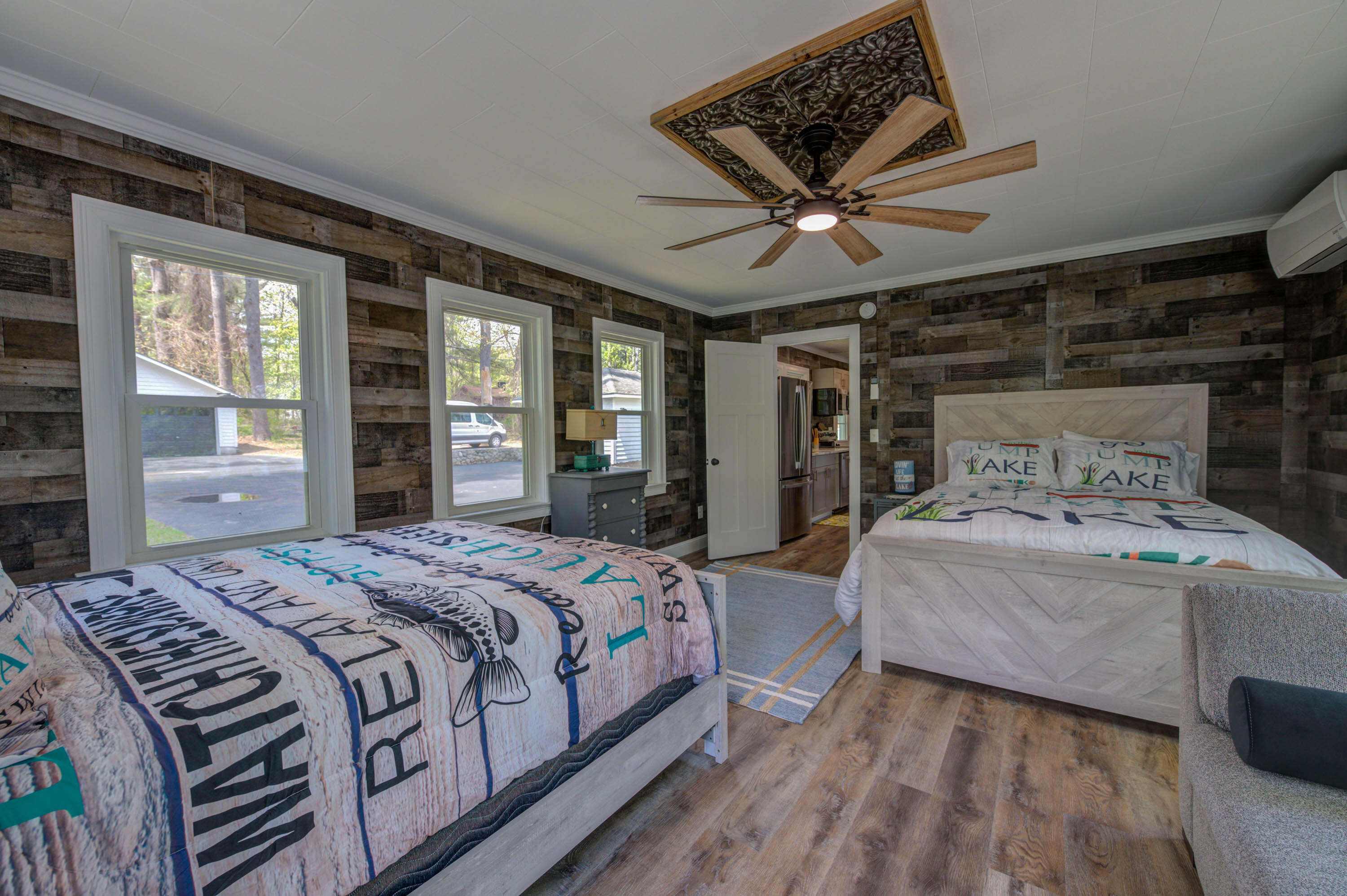 32 Boulder Road Raymond ME 04071