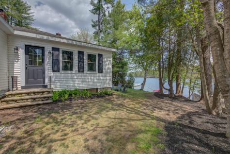 32 Boulder Road Raymond ME 04071