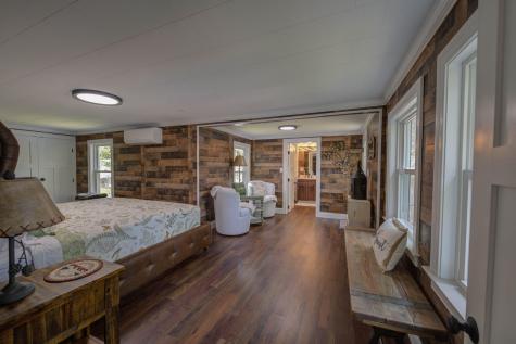 32 Boulder Road Raymond ME 04071