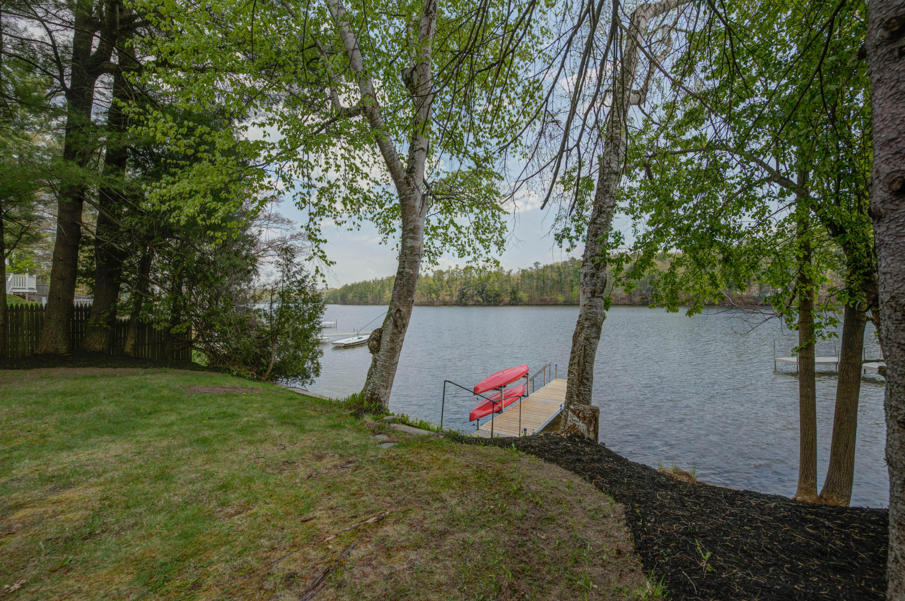 32 Boulder Road Raymond ME 04071