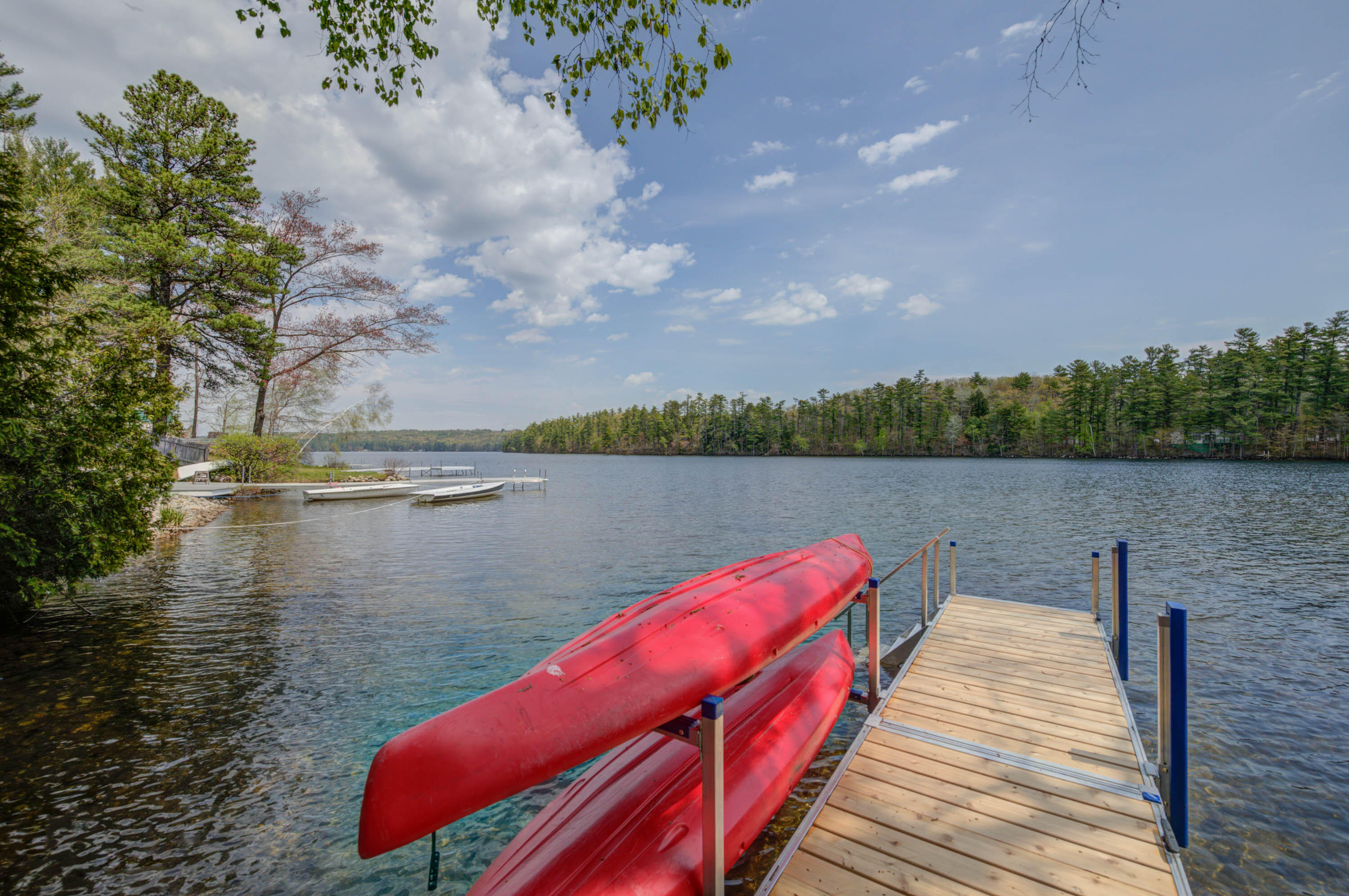 32 Boulder Road Raymond ME 04071