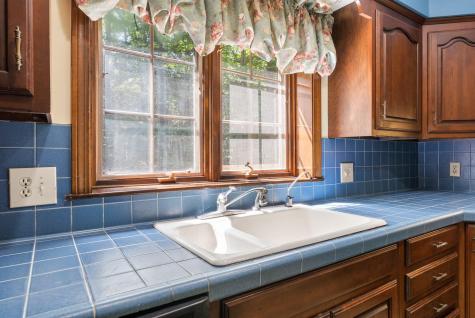 8 Susan Lane Falmouth ME 04105