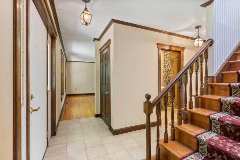 8 Susan Lane Falmouth ME 04105