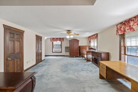 8 Susan Lane Falmouth ME 04105