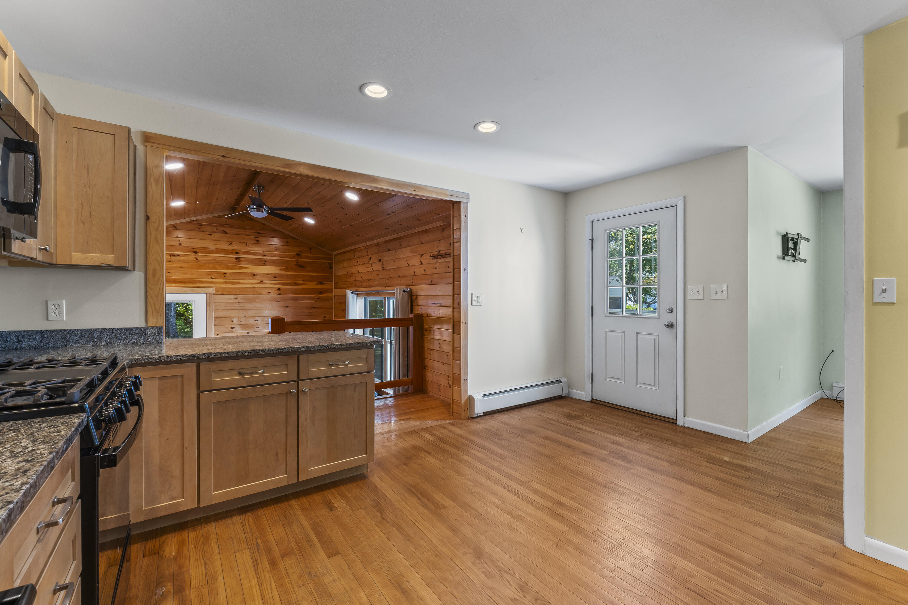 741 Carding Machine Road Bowdoinham ME 04008