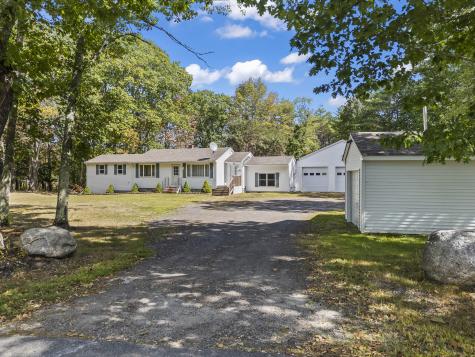 741 Carding Machine Road Bowdoinham ME 04008