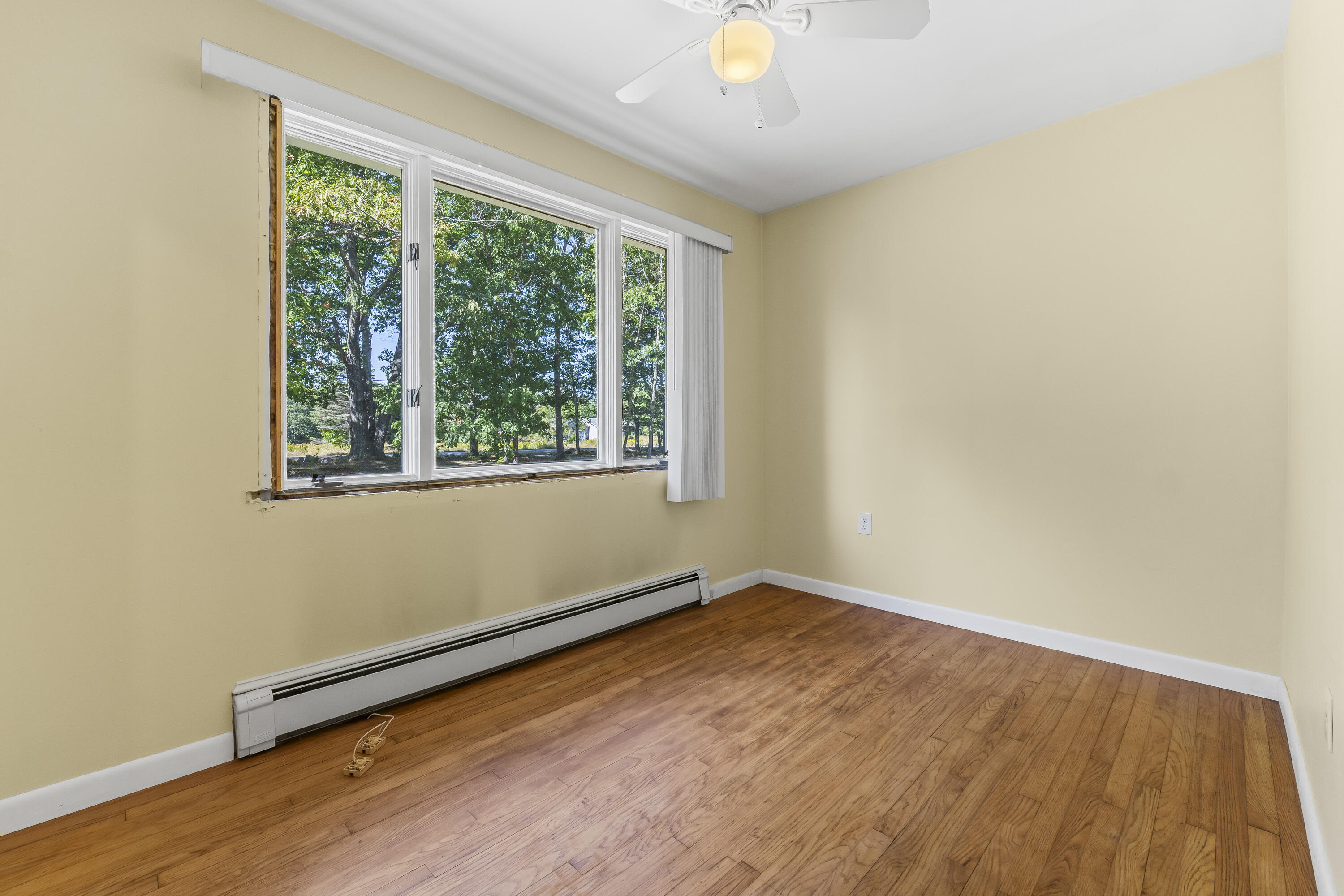 741 Carding Machine Road Bowdoinham ME 04008