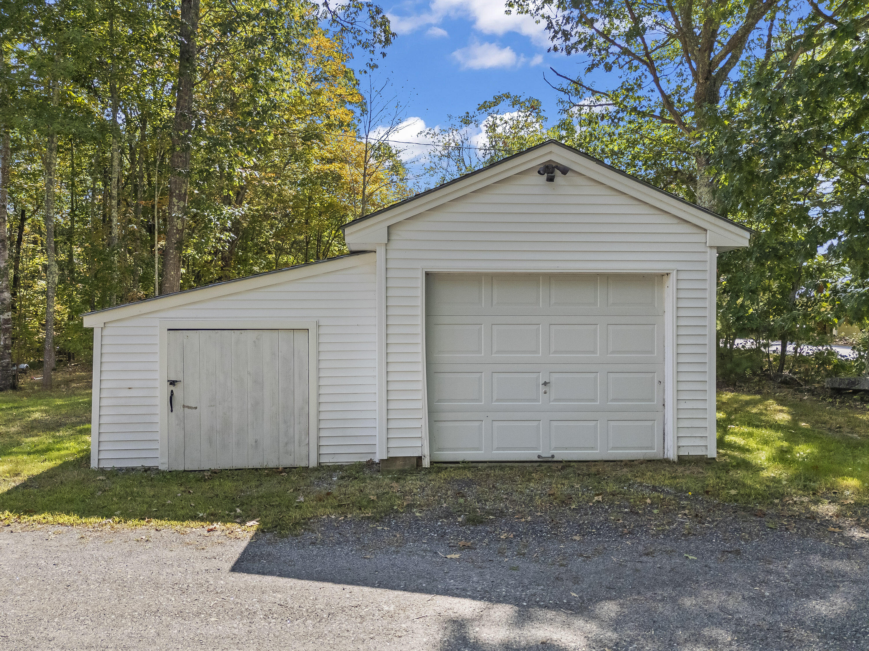 741 Carding Machine Road Bowdoinham ME 04008