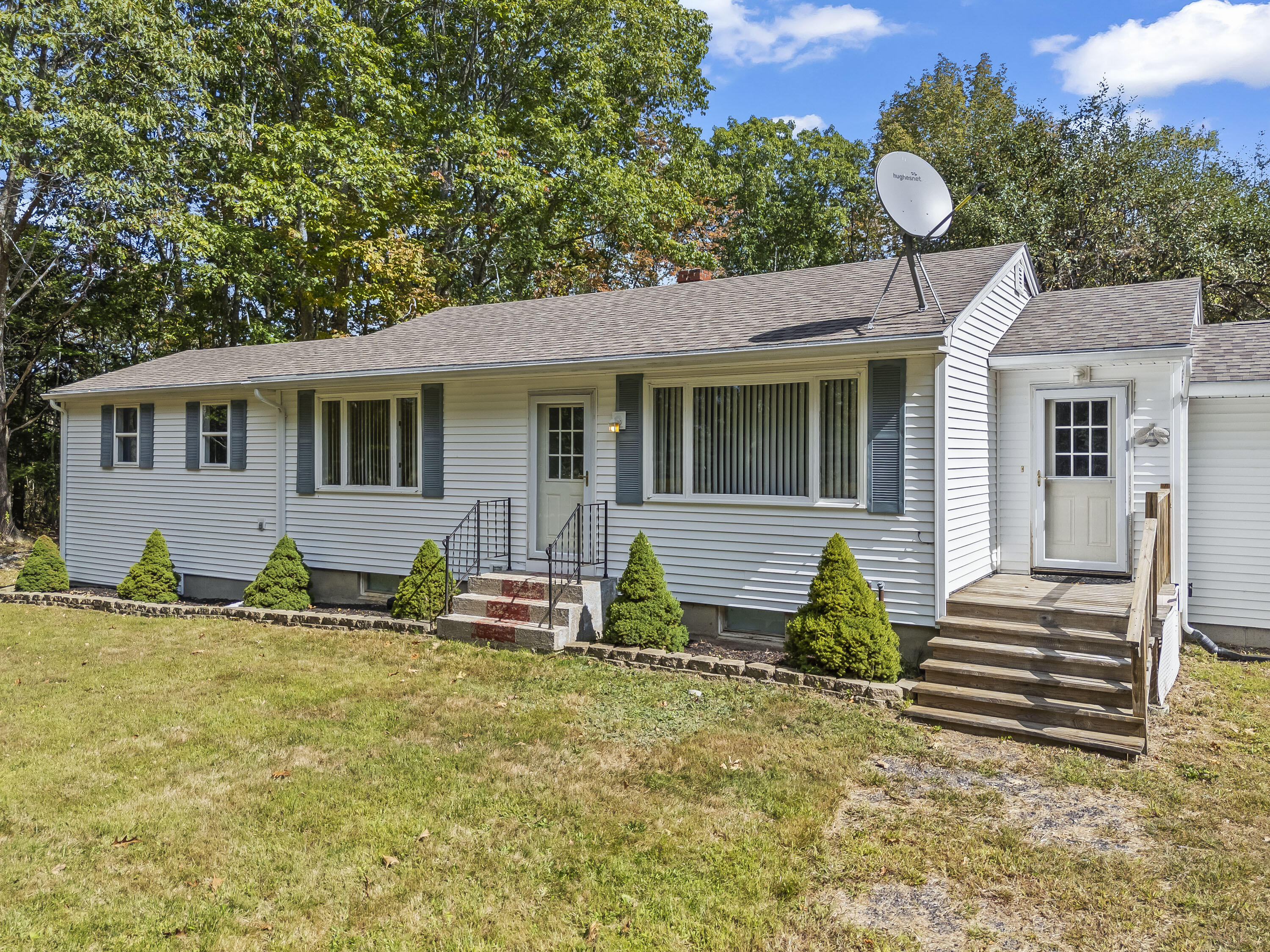 741 Carding Machine Road Bowdoinham ME 04008