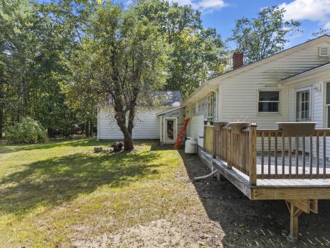 741 Carding Machine Road Bowdoinham ME 04008