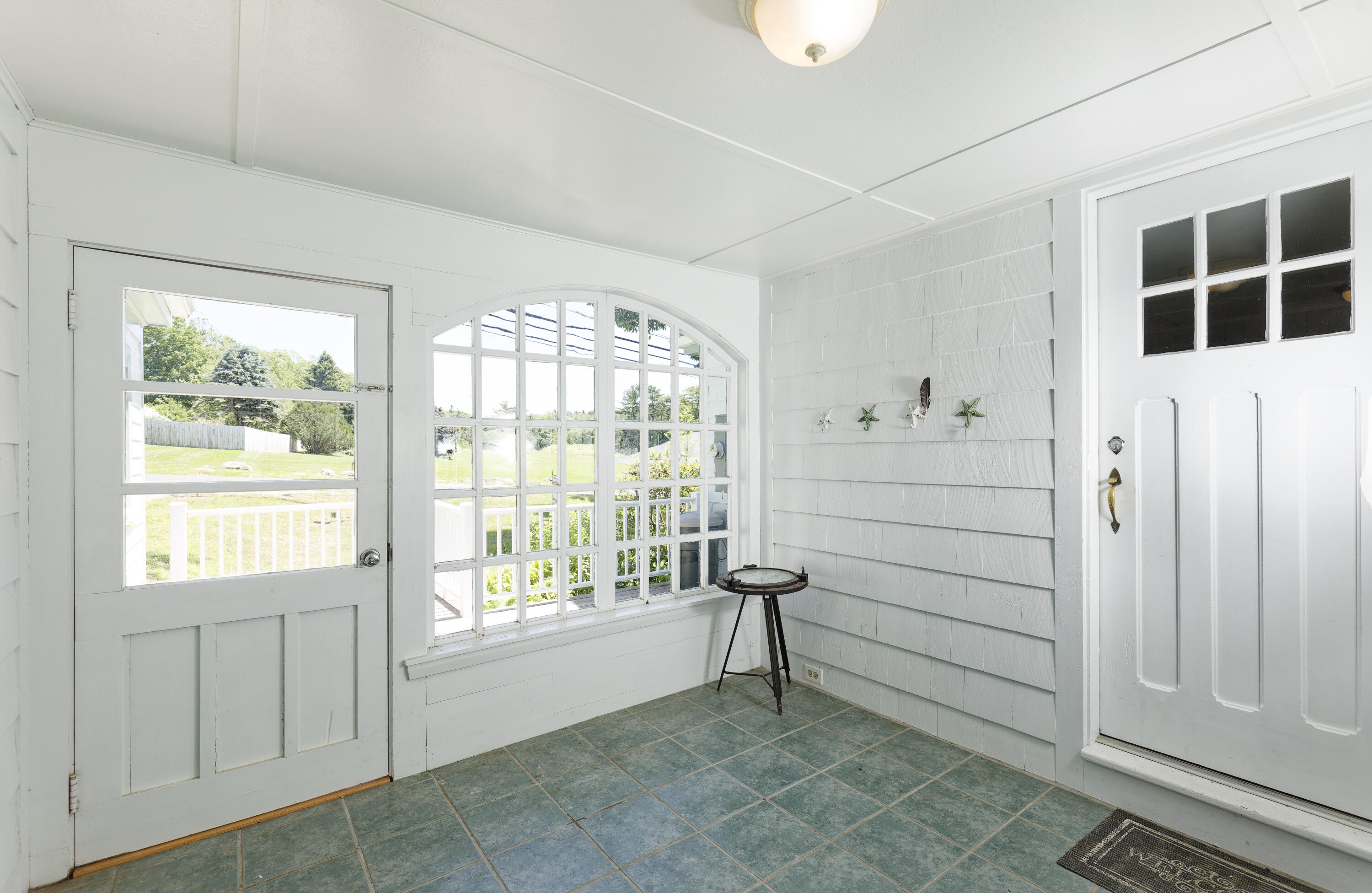 302 Townsend Avenue Boothbay Harbor ME 04538