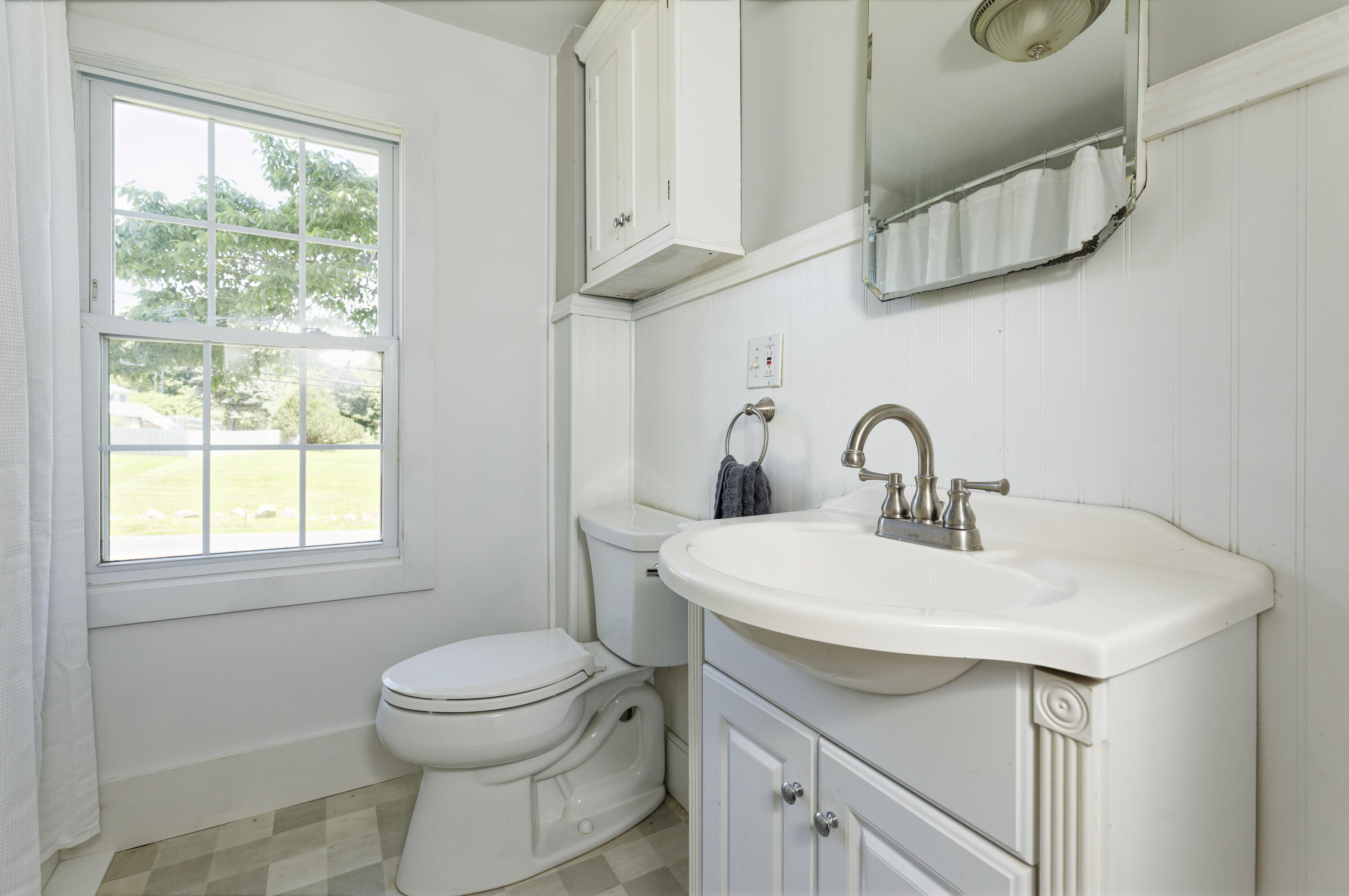 302 Townsend Avenue Boothbay Harbor ME 04538