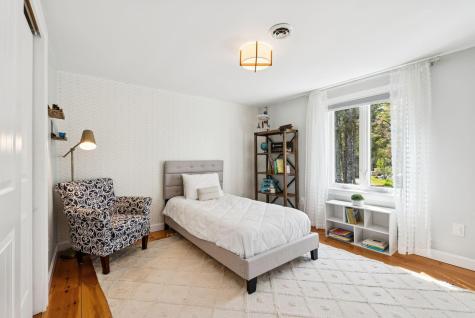 14 Oak Ridge Road Brunswick ME 04011