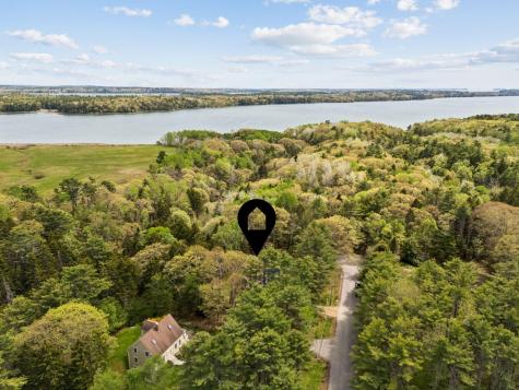 14 Oak Ridge Road Brunswick ME 04011