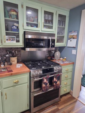 17 Cleveland Avenue Dexter ME 04930