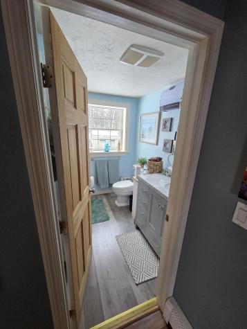 17 Cleveland Avenue Dexter ME 04930