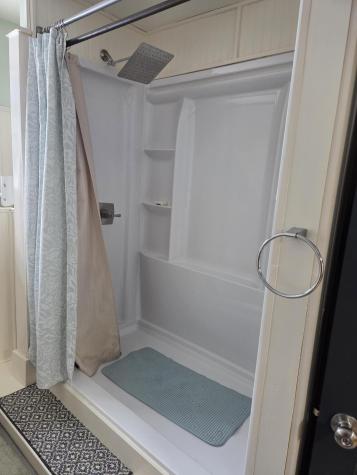 17 Cleveland Avenue Dexter ME 04930