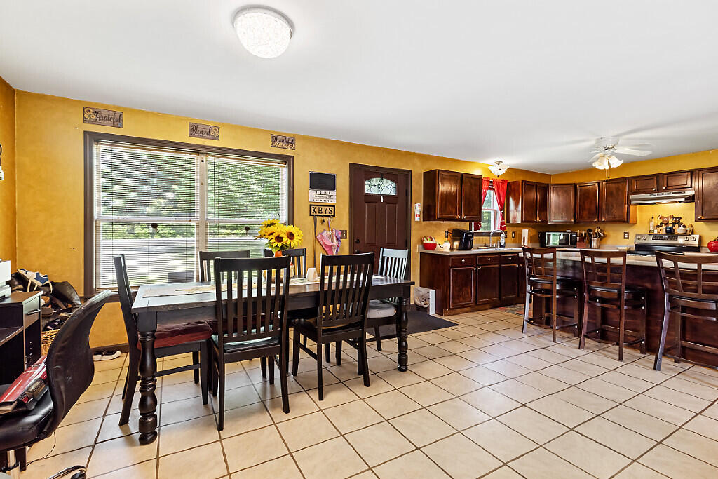 121 Dutton Road China ME 04358