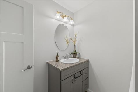 137 Aa Landing Road Glenburn ME 04401