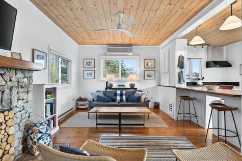 76 West Street Boothbay Harbor ME 04538