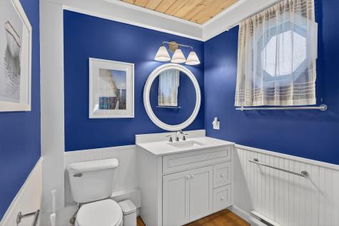 76 West Street Boothbay Harbor ME 04538