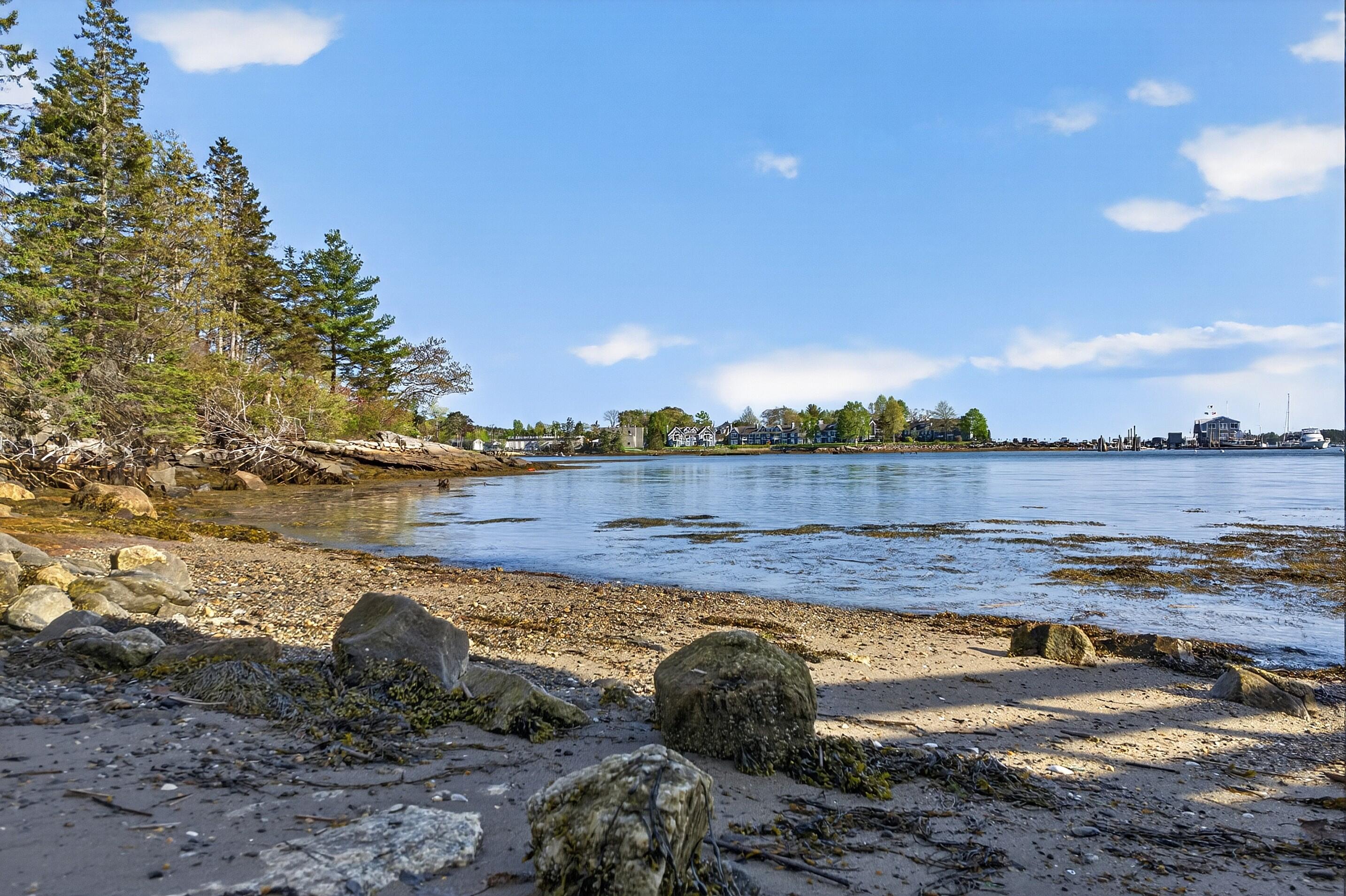 76 West Street Boothbay Harbor ME 04538