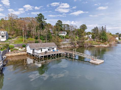 76 West Street Boothbay Harbor ME 04538