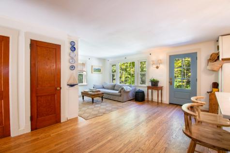 13 Two Rod Road Gray ME 04039