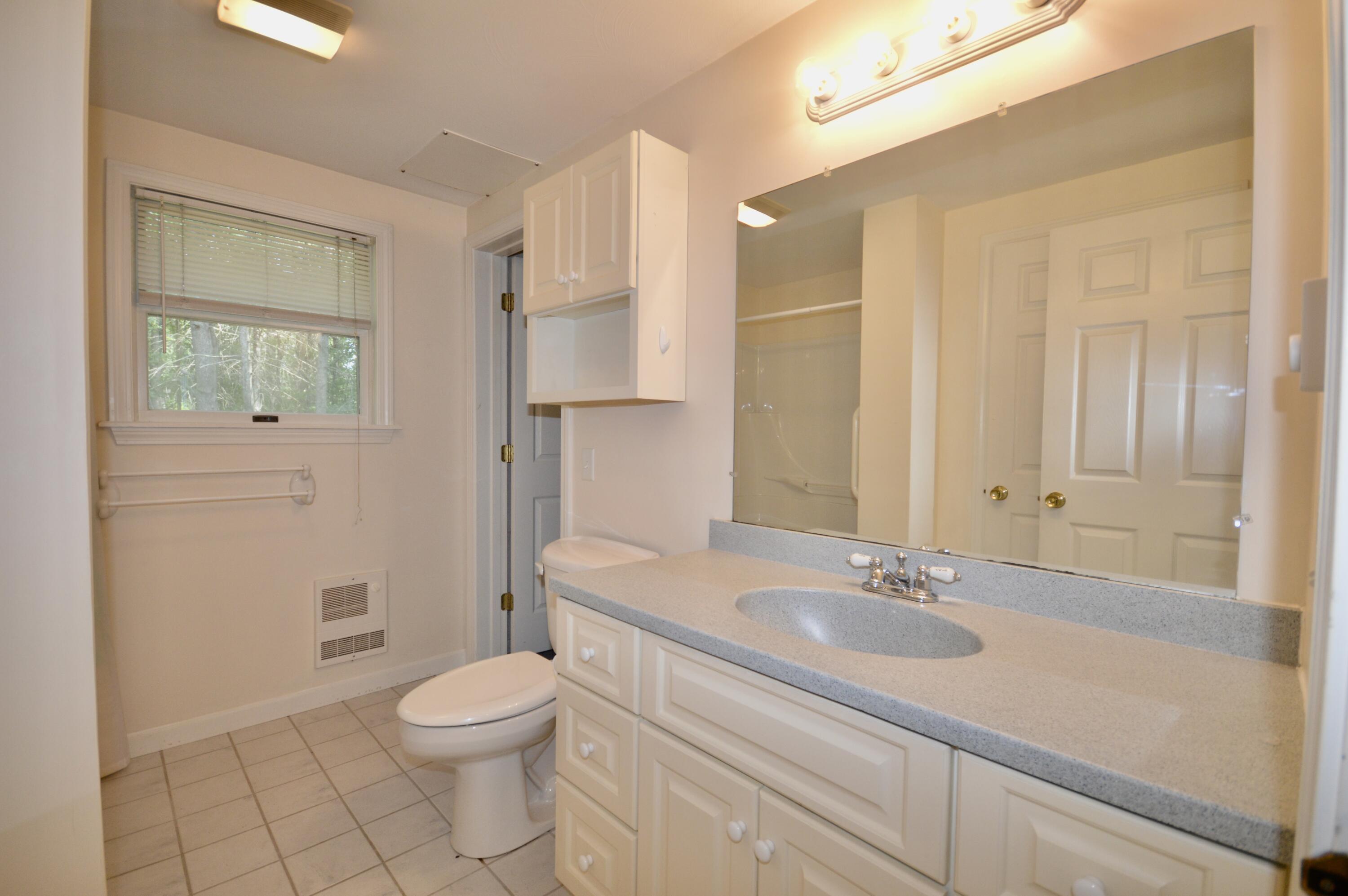 37 Cortland Circle Bangor ME 04401