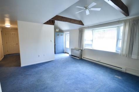 37 Cortland Circle Bangor ME 04401