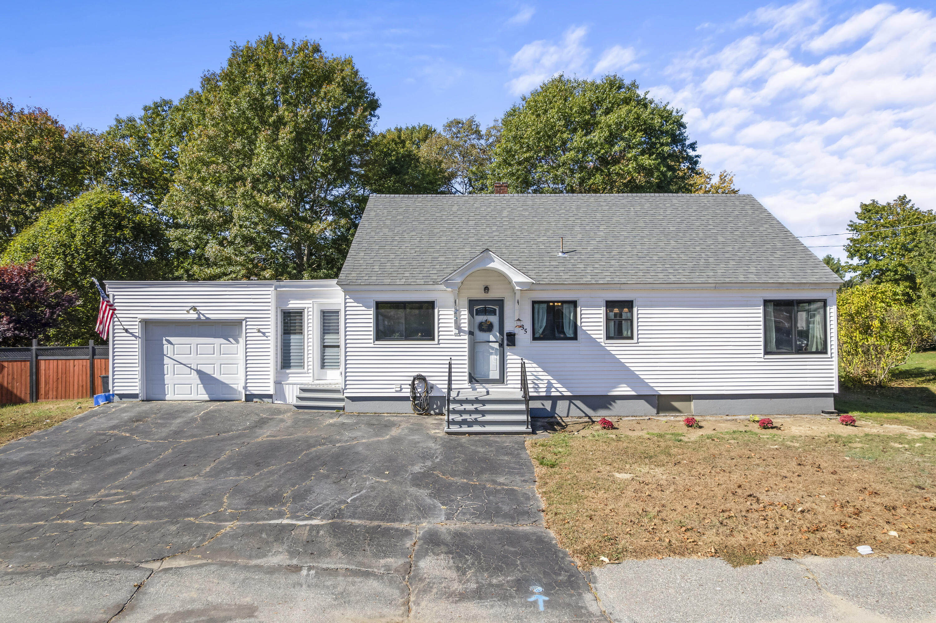 35 Rideout Avenue Lewiston ME 04240