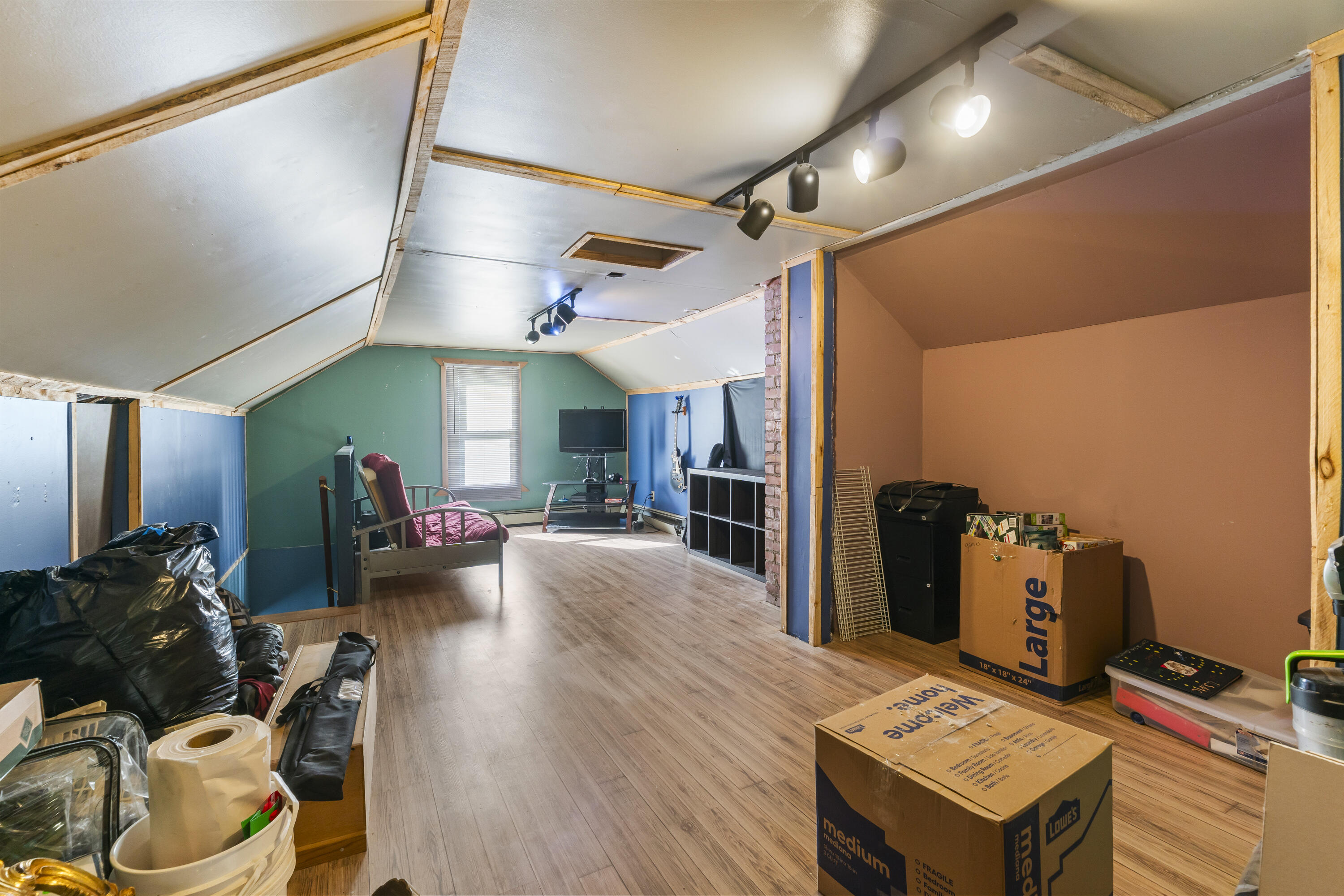 35 Rideout Avenue Lewiston ME 04240