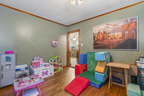 35 Rideout Avenue Lewiston ME 04240