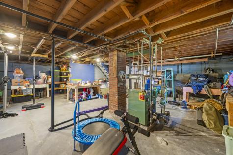 35 Rideout Avenue Lewiston ME 04240