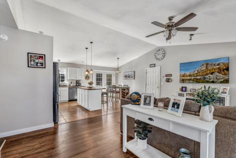 16 Hickory Drive Wiscasset ME 04578