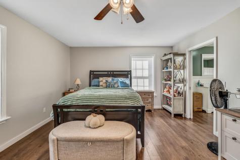 16 Hickory Drive Wiscasset ME 04578
