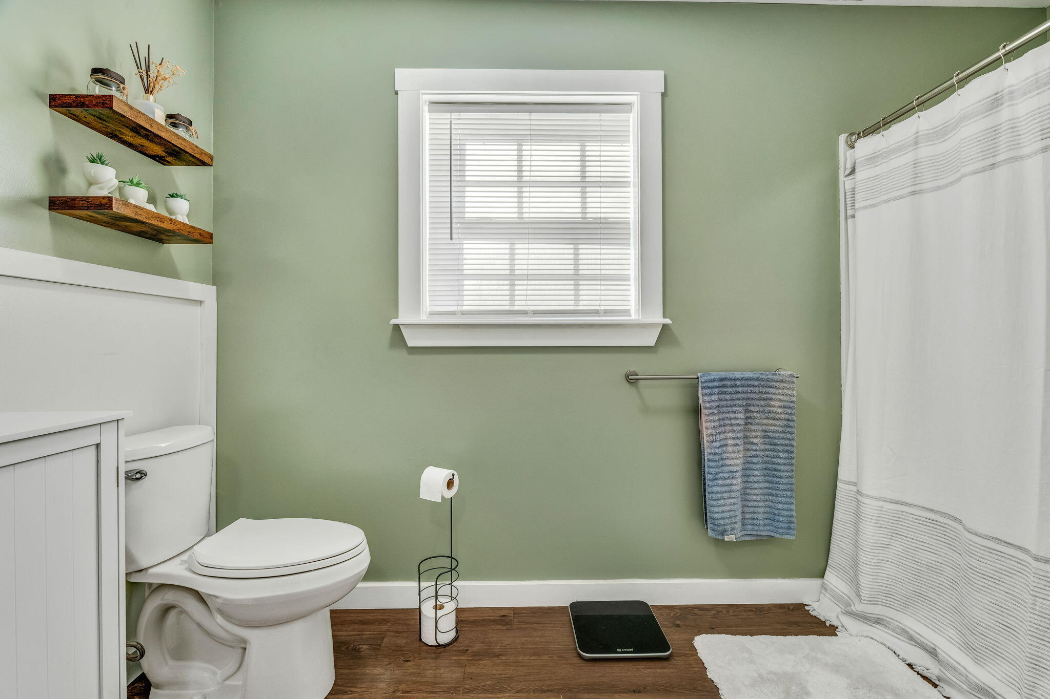 16 Hickory Drive Wiscasset ME 04578