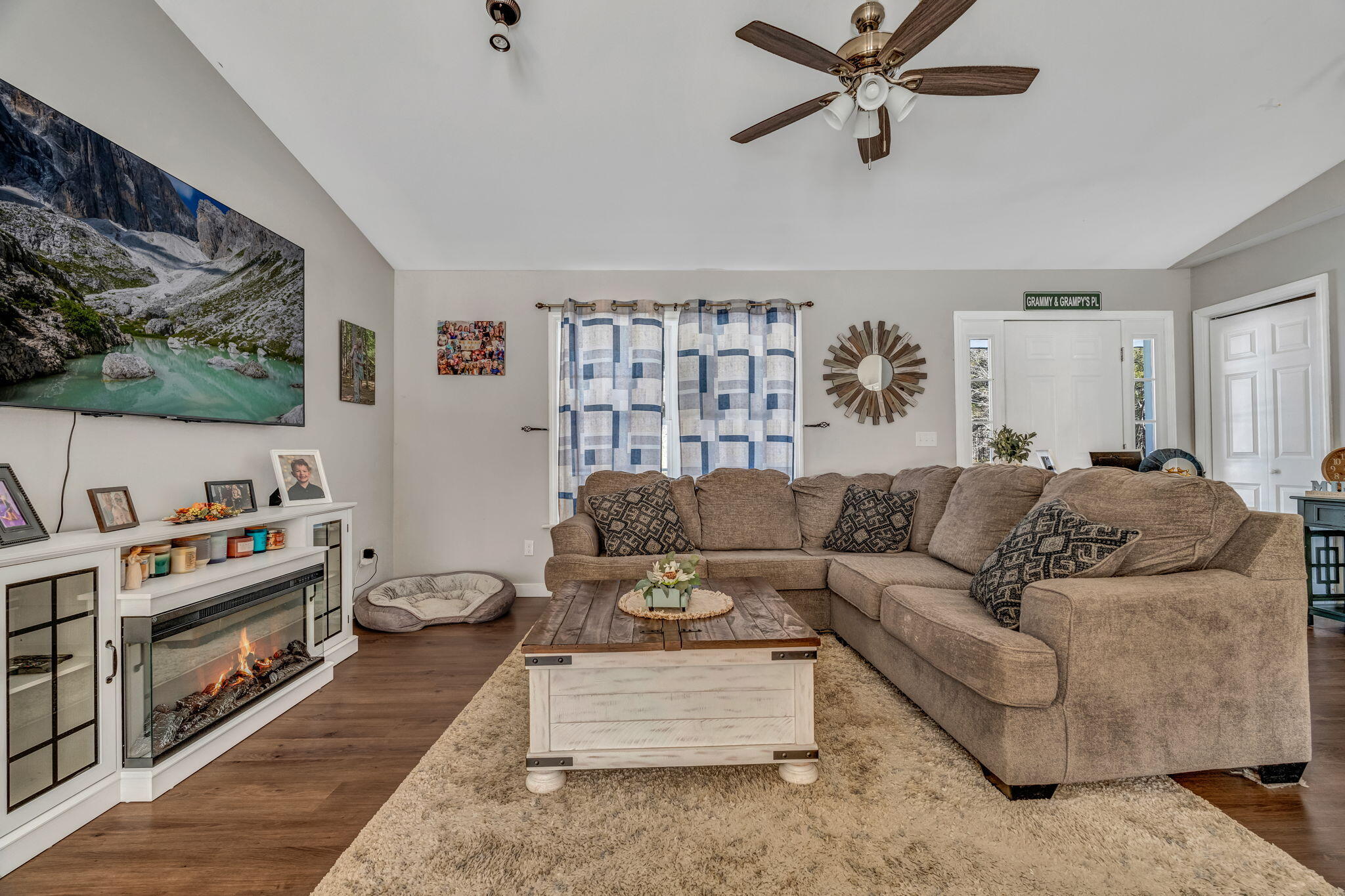 16 Hickory Drive Wiscasset ME 04578