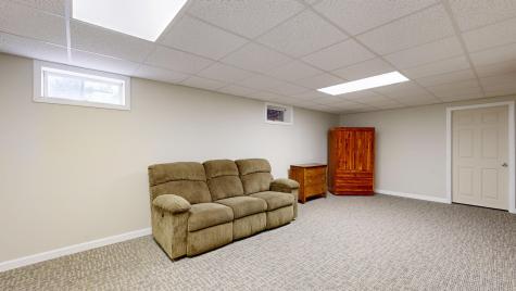 12 Hartford Street Lewiston ME 04240