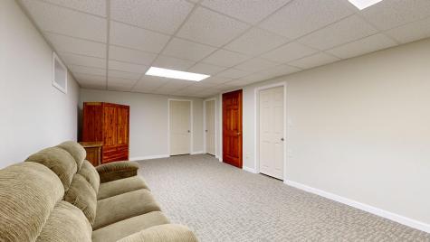12 Hartford Street Lewiston ME 04240