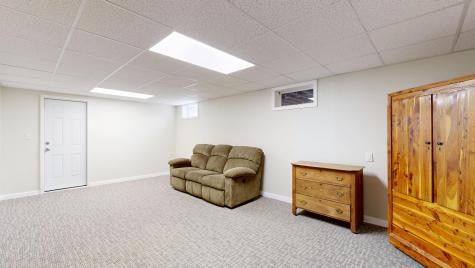 12 Hartford Street Lewiston ME 04240